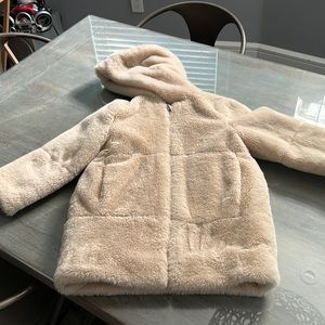 Zara girls size 8 faux fur camel colored jacket